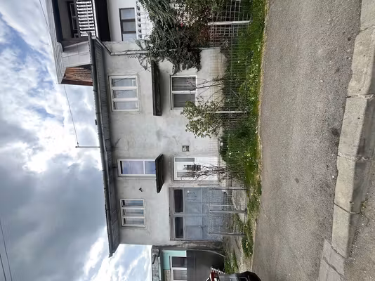 Casă Periferie