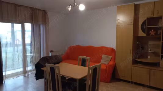 Apartament Floresti