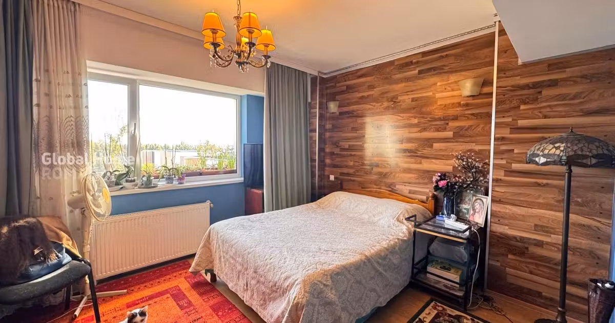Apartament de vânzare cu 3 camere, mobilat în Corbeanca