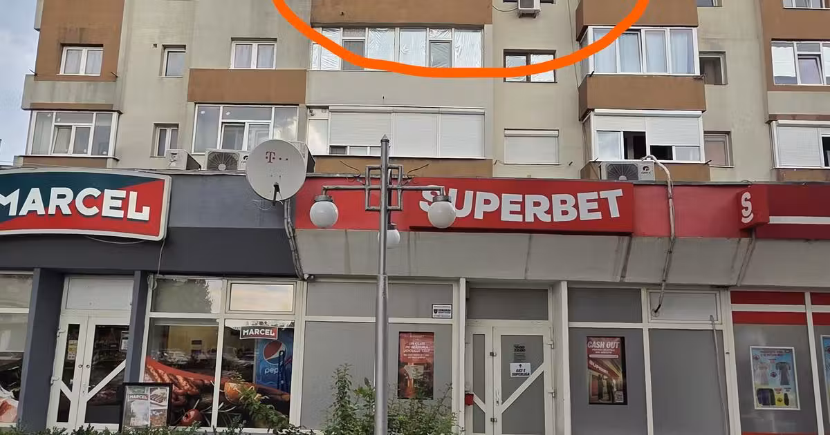 Apartament de vânzare cu 2 camere în Adjud