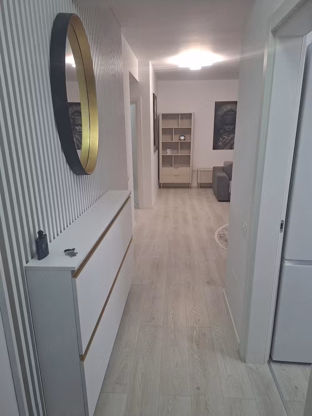 Vând apartament 2 camere