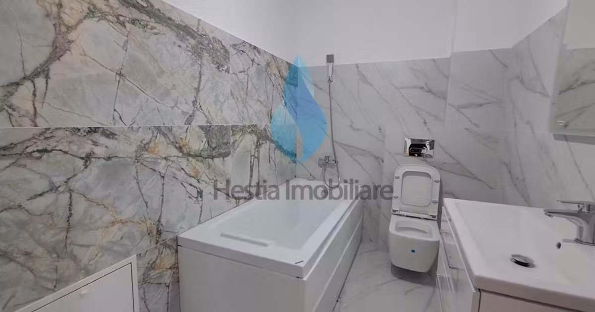 Apartament de vânzare cu 3 camere în zona Păcurari, Iași
