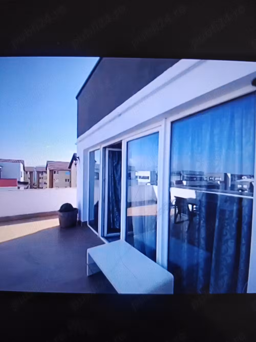 Penthouse 70, mp+Terasa 40 mp,3 Camere str.Virgil Ispas