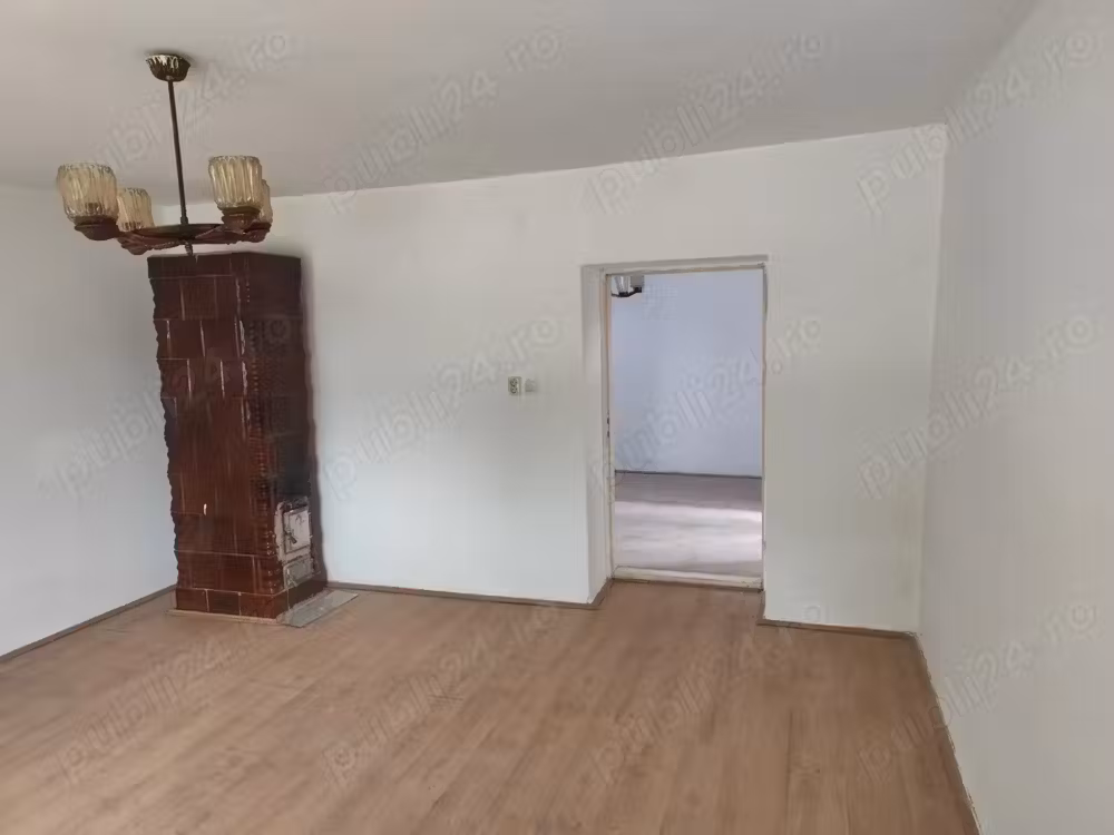 Proprietar vând casă la Cenei jud.Timis