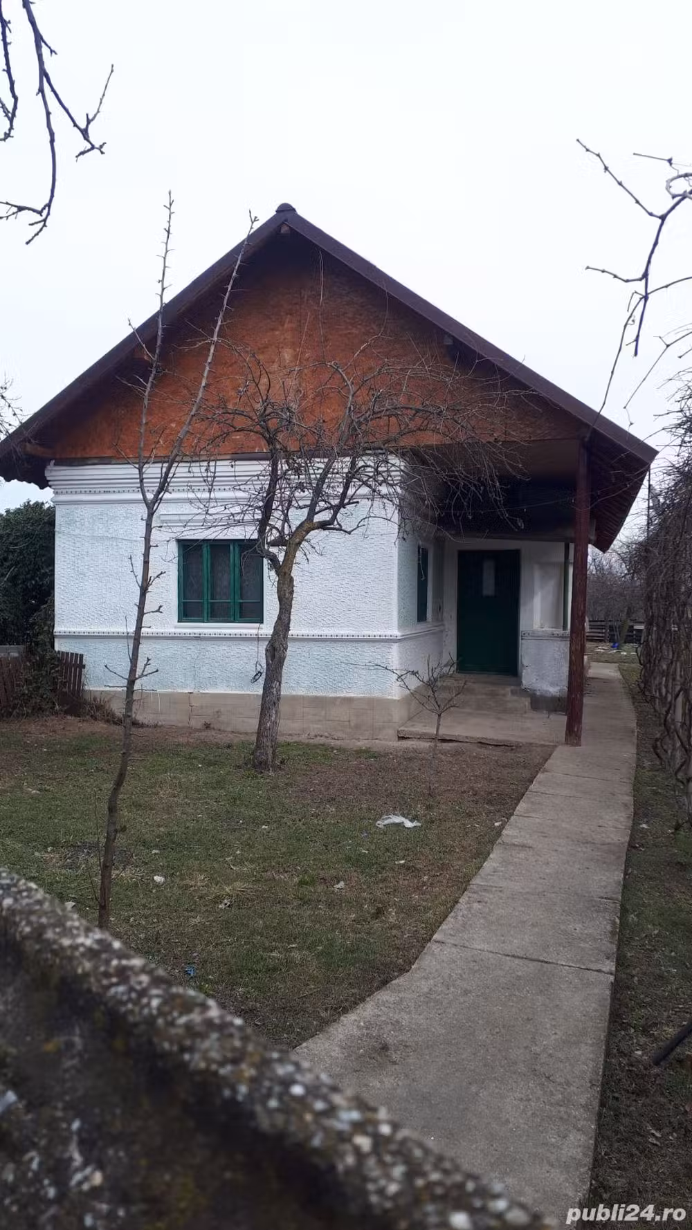 Casă · 4 camere · 100 m², Corbu, Potcoava