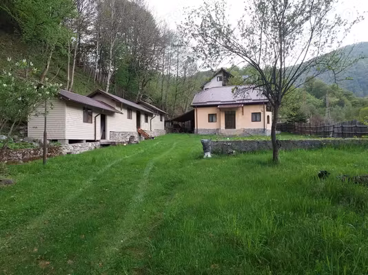 Casă Malaia