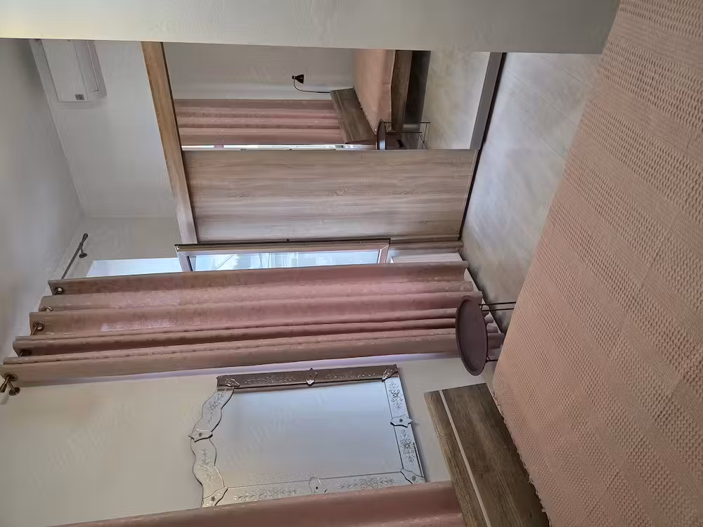 Închiriere apartament 2 camere 74 mp