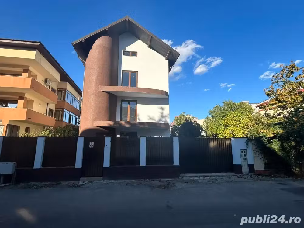 vind locuinta unifamiliala