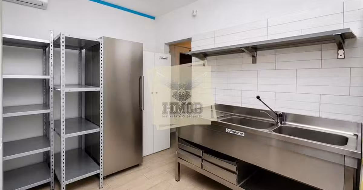 Spațiu comercial de vânzare de 55 mp, în Șelimbăr
