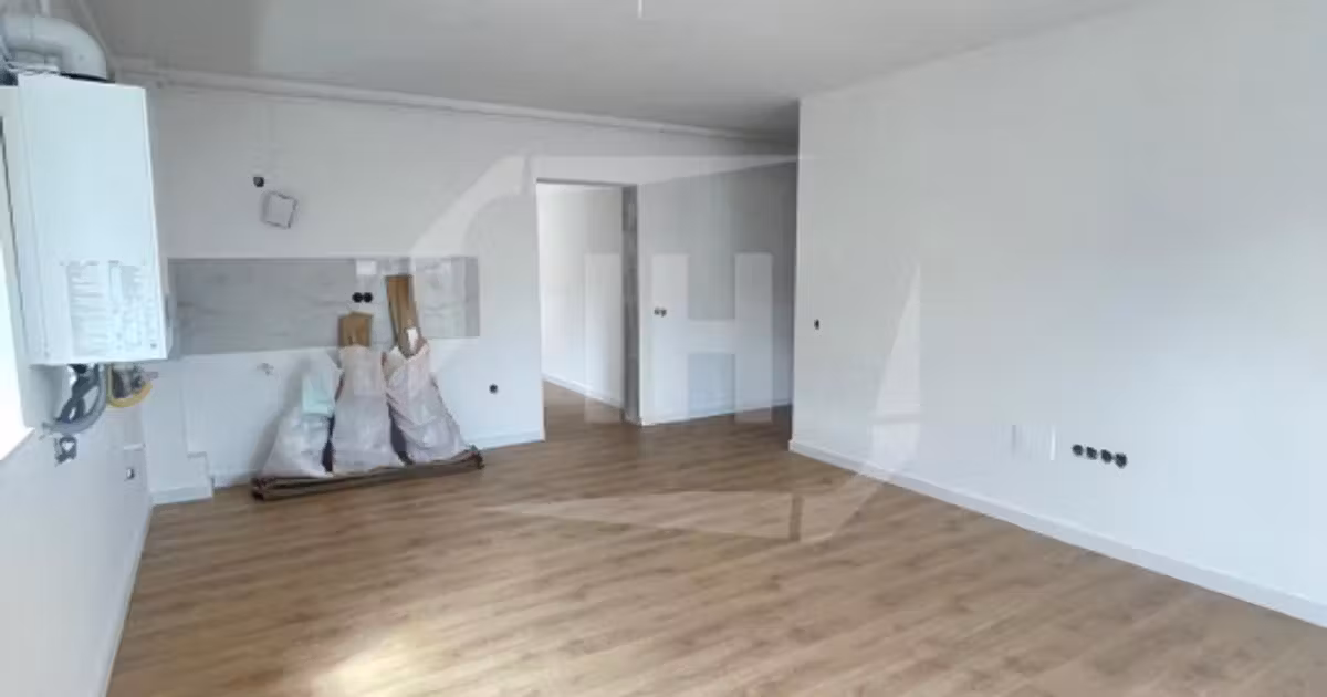 Apartament de vânzare cu 3 camere în Florești