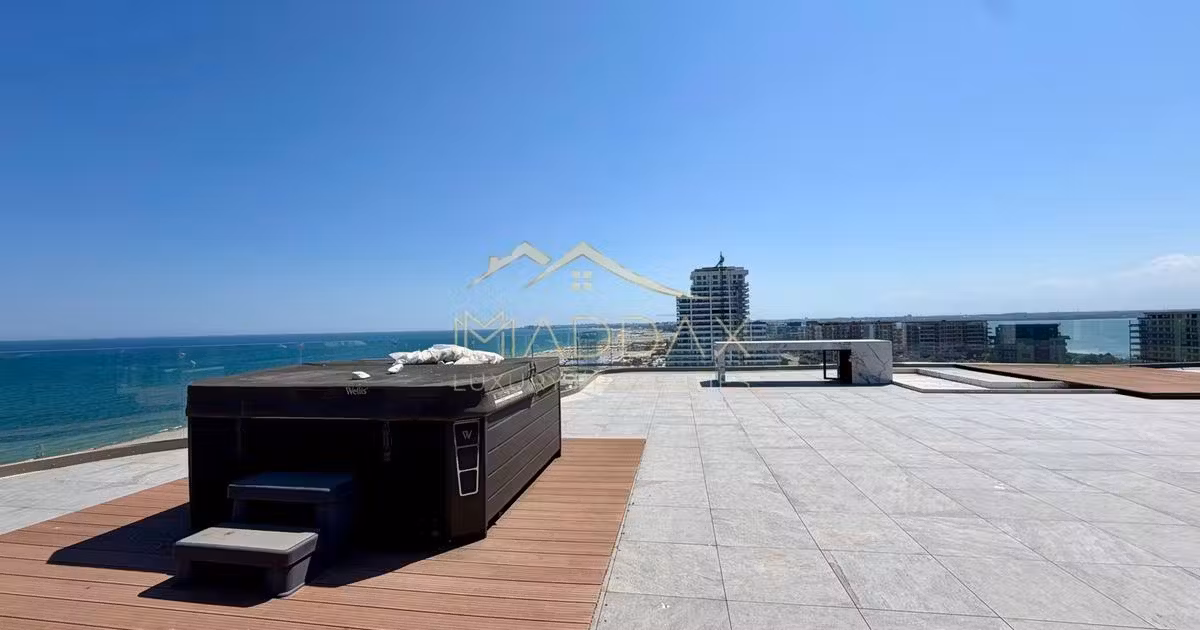 Penthouse de vânzare cu 5 camere, mobilat în Mamaia