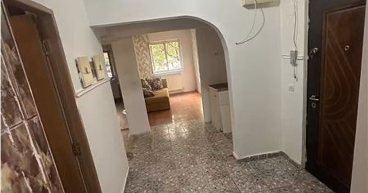 Apartament de vânzare cu 3 camere, mobilat în zona Lipovei, Timișoara