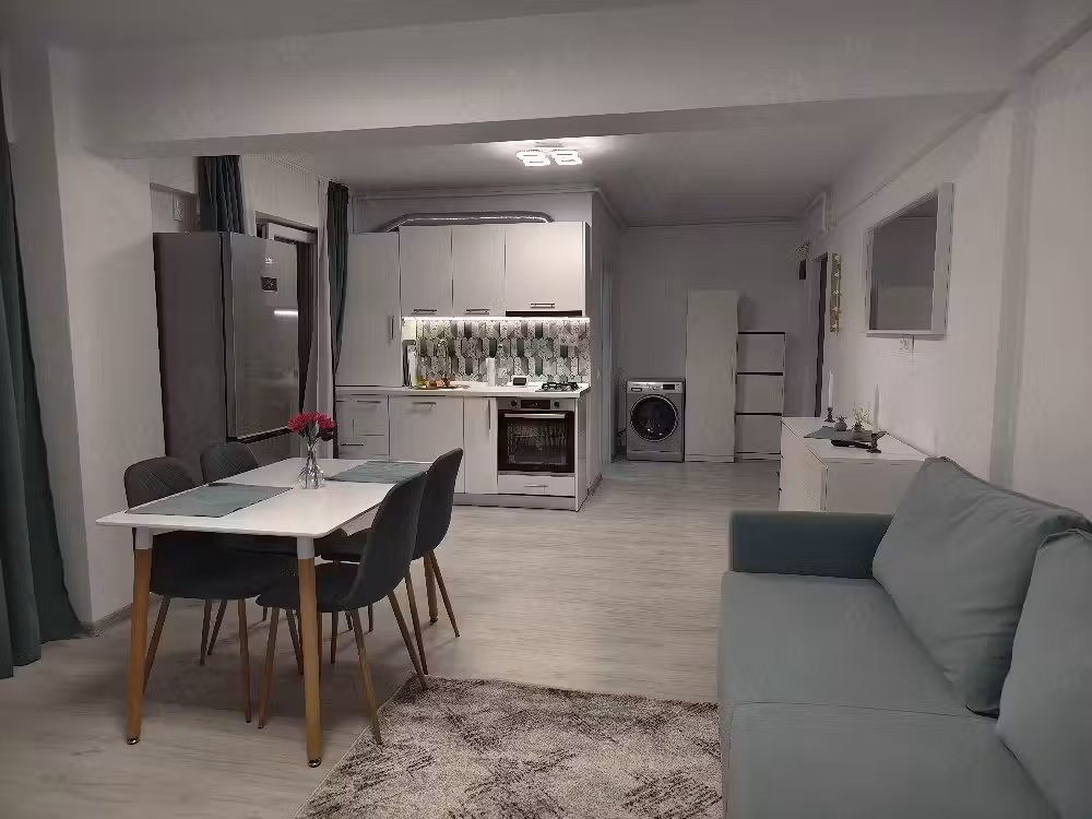 2 camere apartament de închiriat