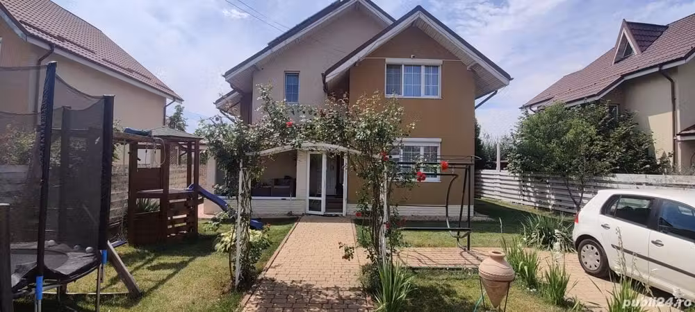Vila mobilata la cheie in Domnesti - Direct Proprietar