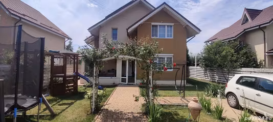 Casă Domnesti