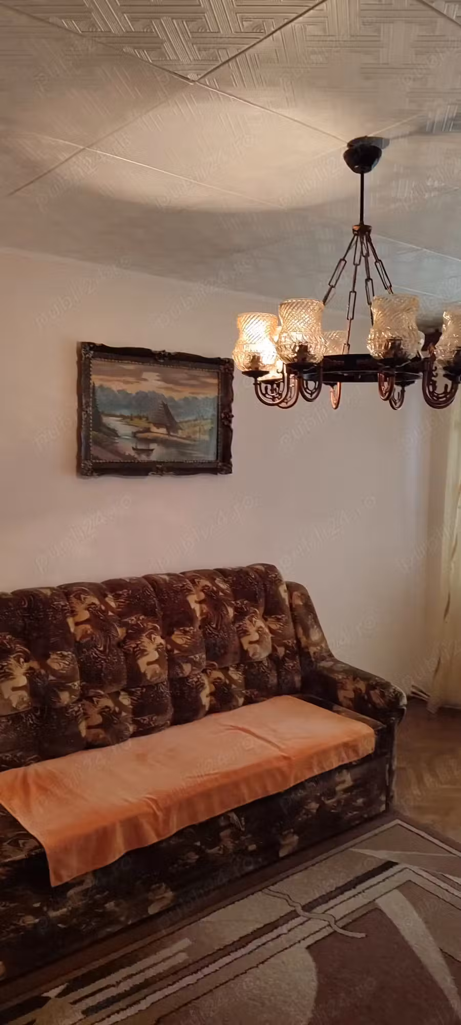 Apartament 2 camere, et.4, 49 mp, Cugir