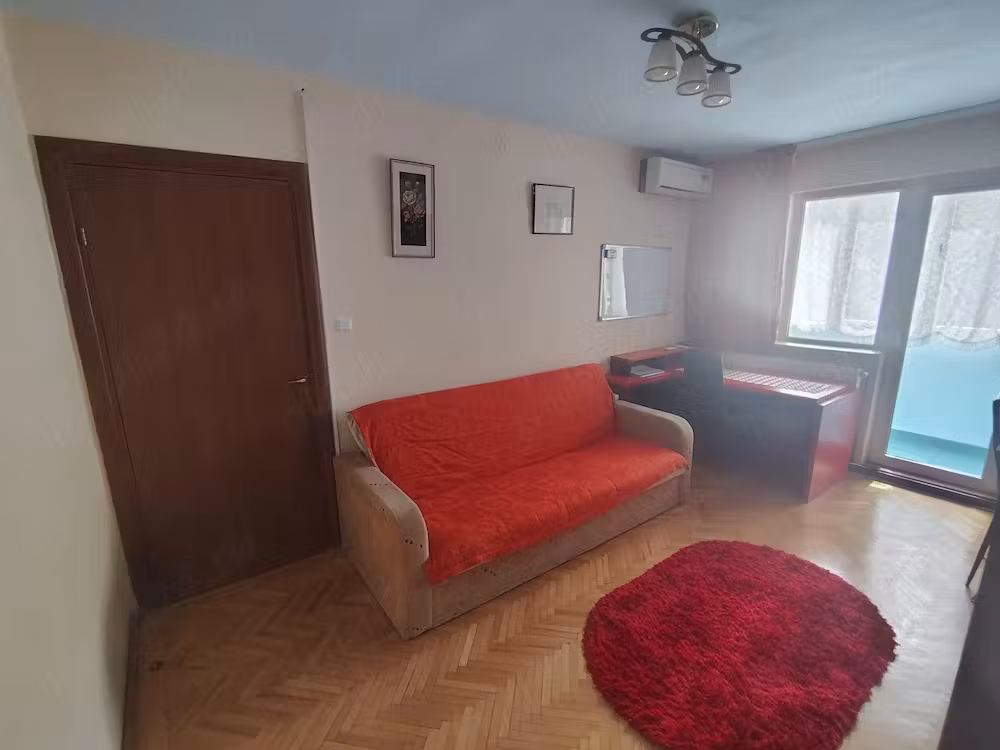 Proprietar vand ap 2 Camere, Șagului, Etaj 2, Centrală proprie , Bloc izolat, mobilat, utilat