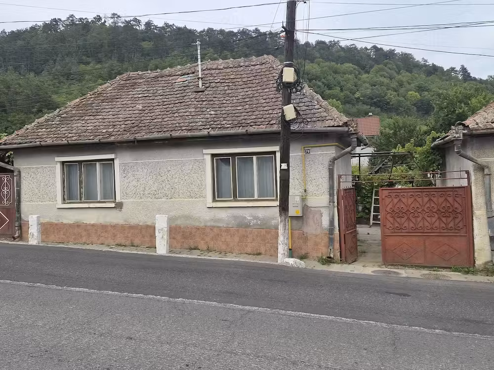 Casa de vanzare