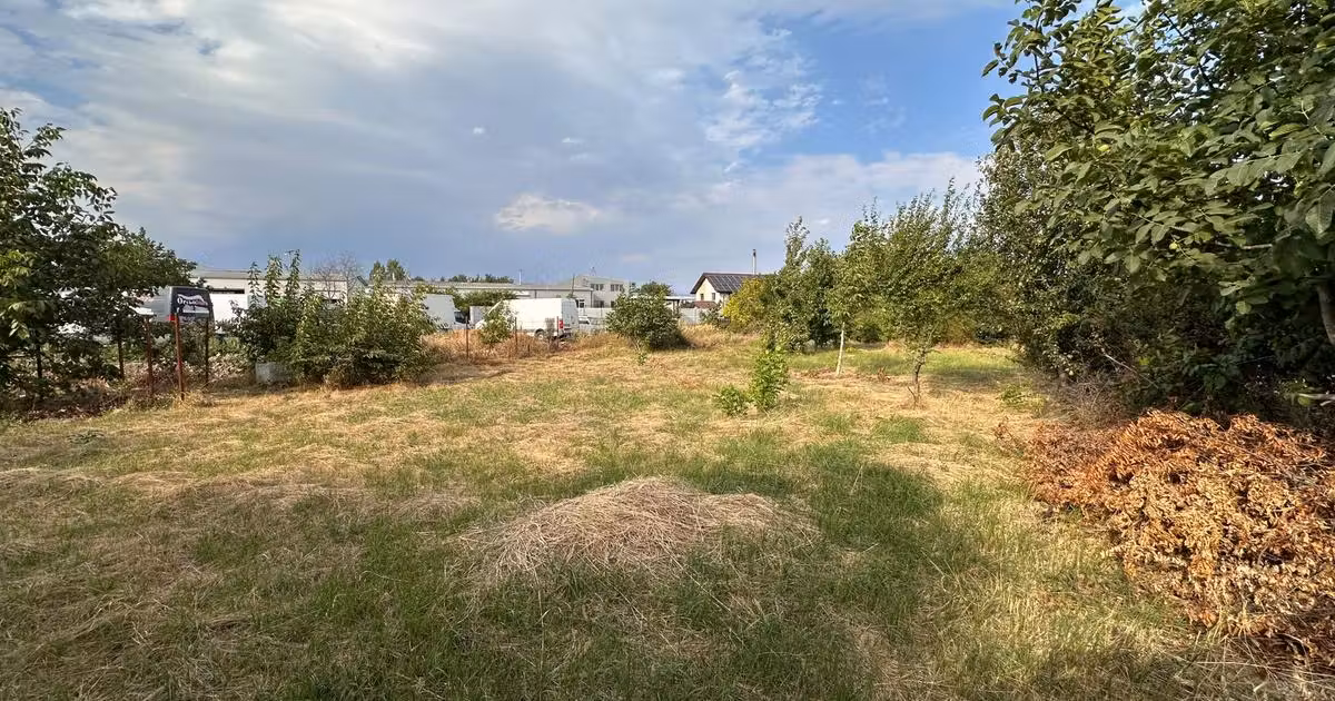 Teren Construcții intravilan de vânzare de 940 mp, în zona Sud, Focșani