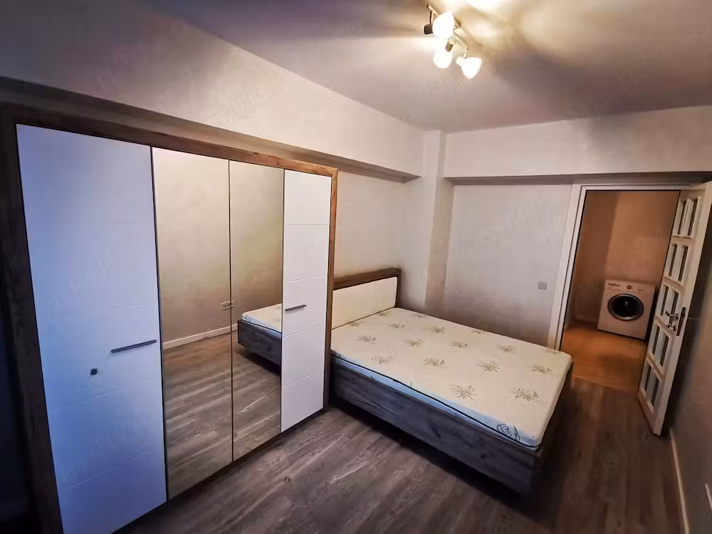Proprietar, apartament 2 camere. Royal Town Copou