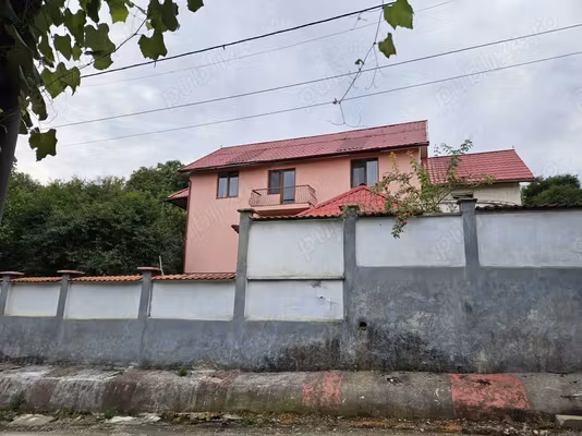 Casă Grosi