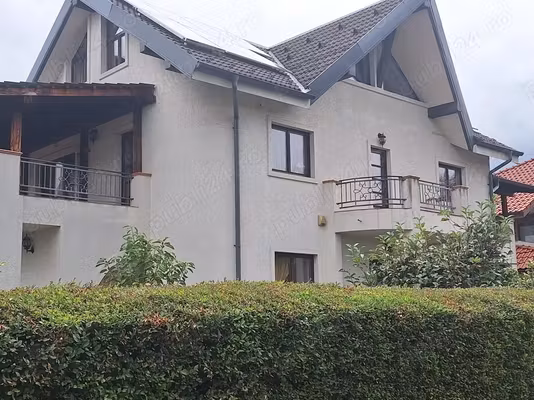 Casă Bistrita