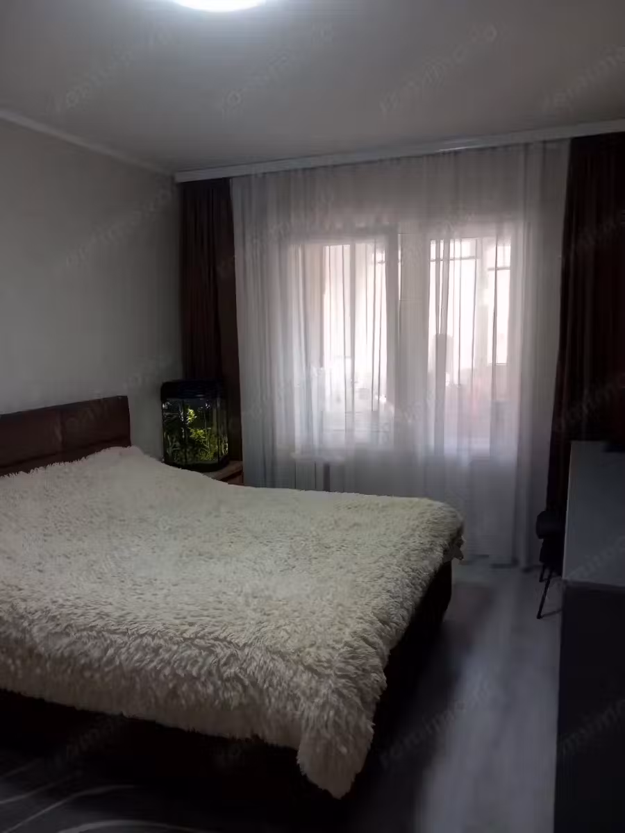 Apartament cu 2 camere de inchiriat in zona Carpatilor