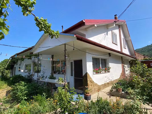 Casă Straja