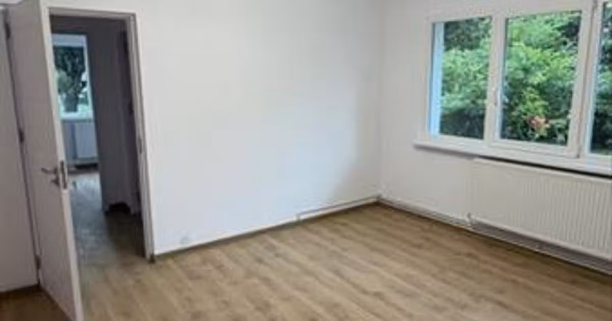 Apartament de vânzare cu 2 camere în zona Gării, Brașov