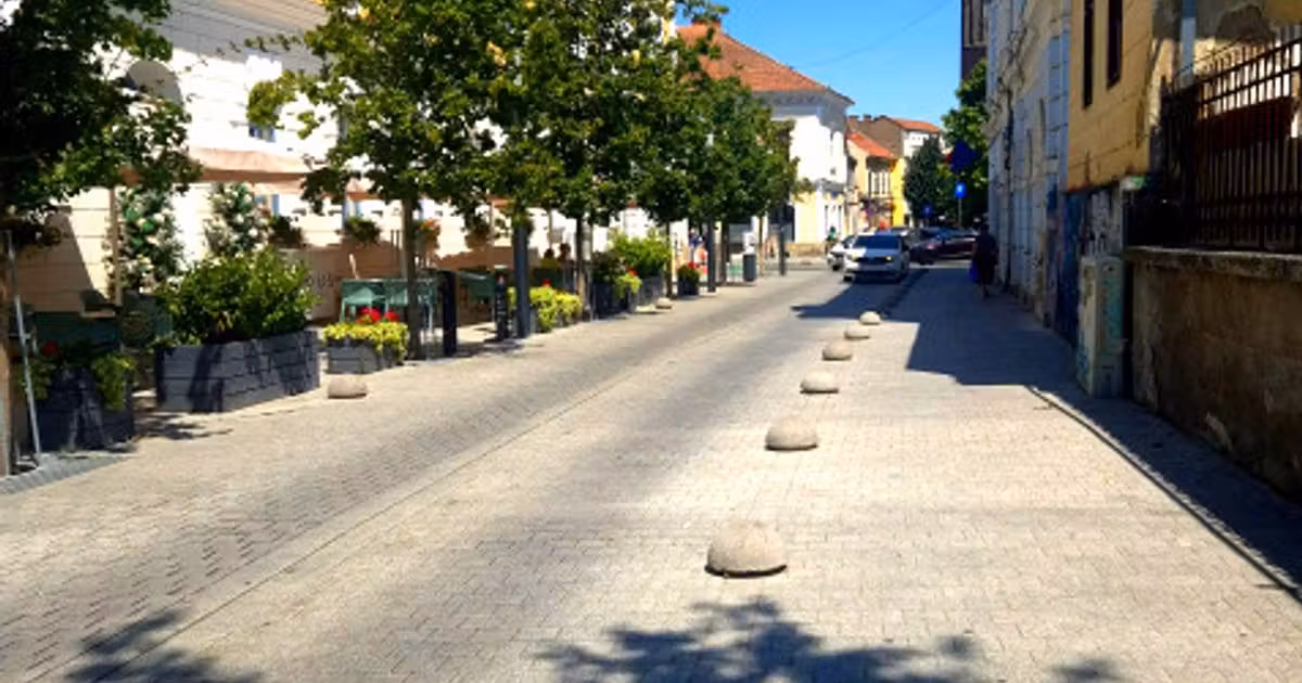 Garsonieră de vânzare, mobilată în zona Central, Cluj-Napoca