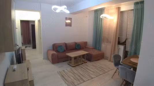 Apartament Titan