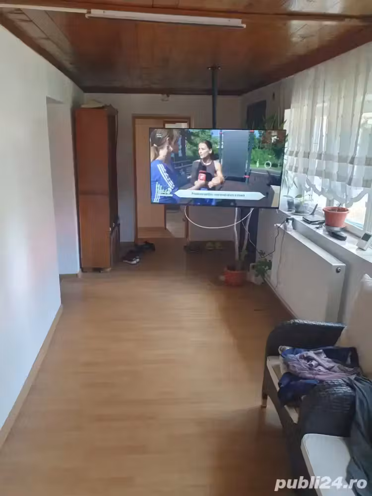 casă refăcută recent acoperiș nou