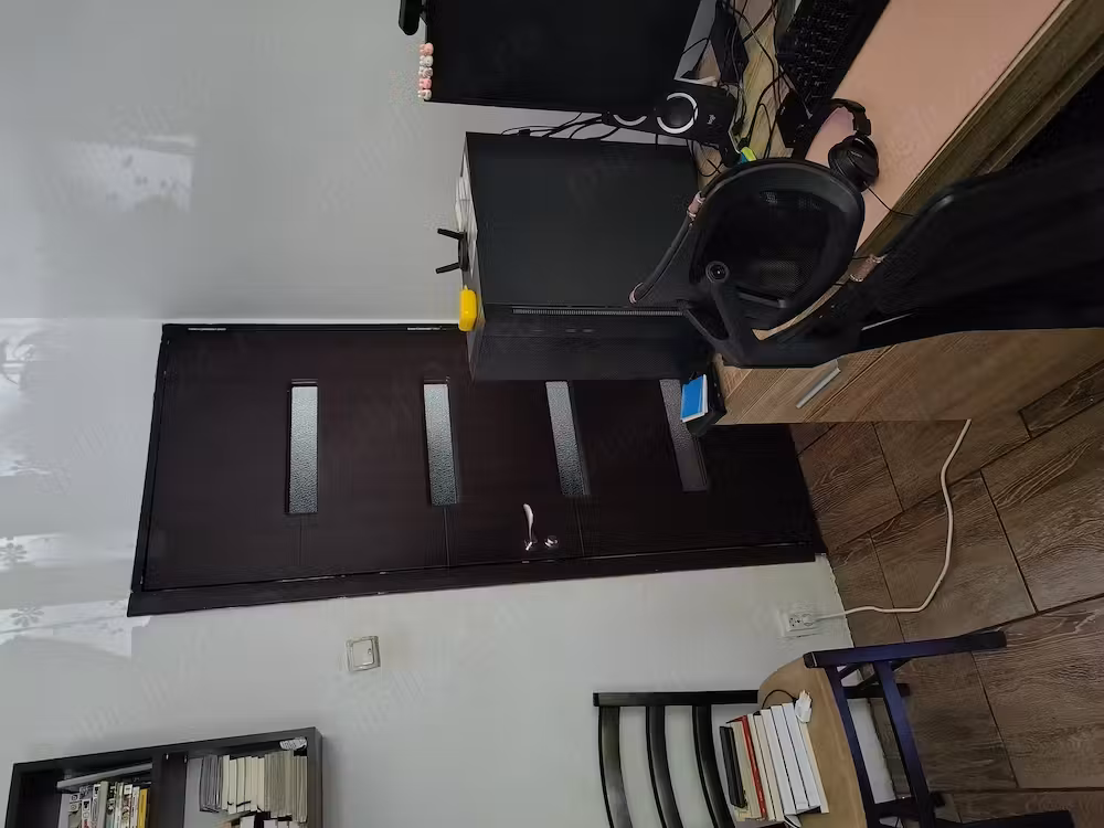 Vând apartament 4 camere