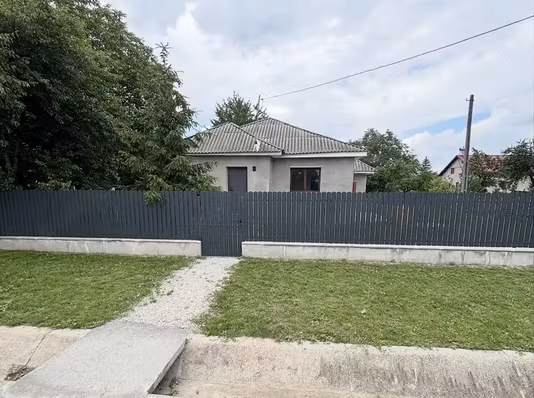 Casă Racaciuni