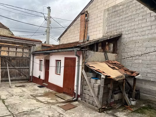 Casă Zarnesti