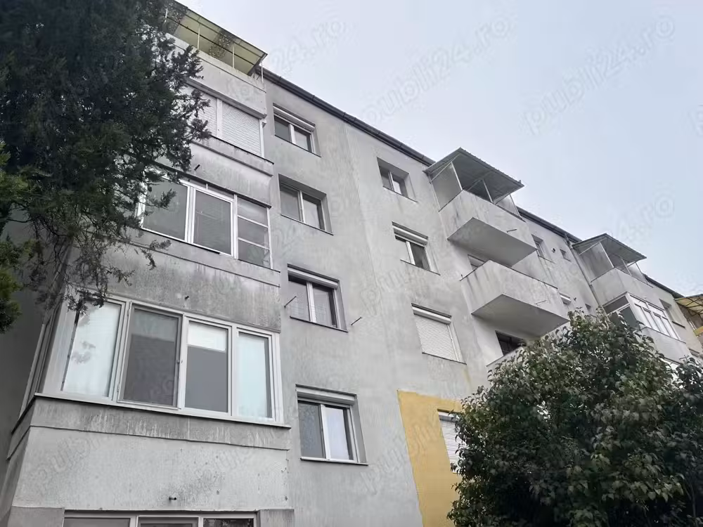 Vand apartament 2 camere confort 1