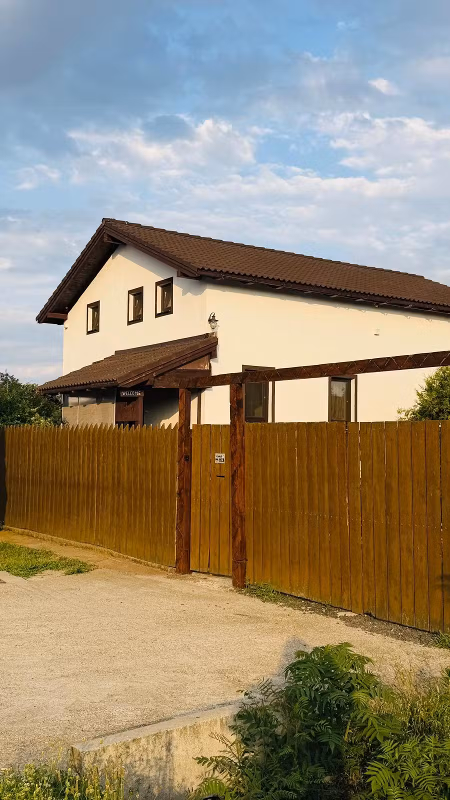 Casă · 5 camere · 160 m², PARTA, giroc