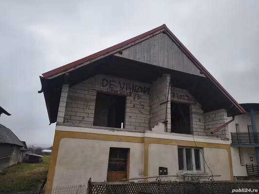 Casă Vama