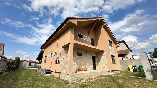 Casă Chisoda