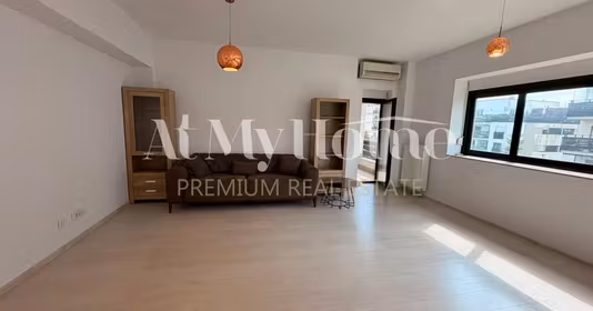Apartament Băneasa
