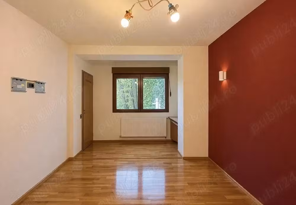 Apartament DECOMANDAT - Etaj 1 - Central- Medicina-Prefectura