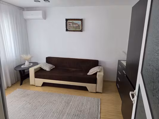 Garsonieră Pitesti