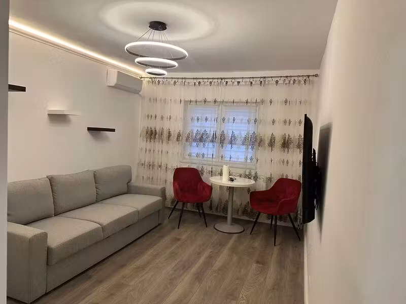 garsoniera fizicienilor-modern