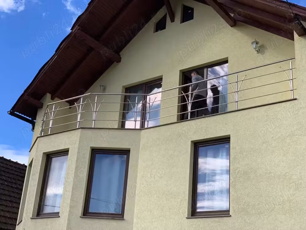 Vind casă 150000