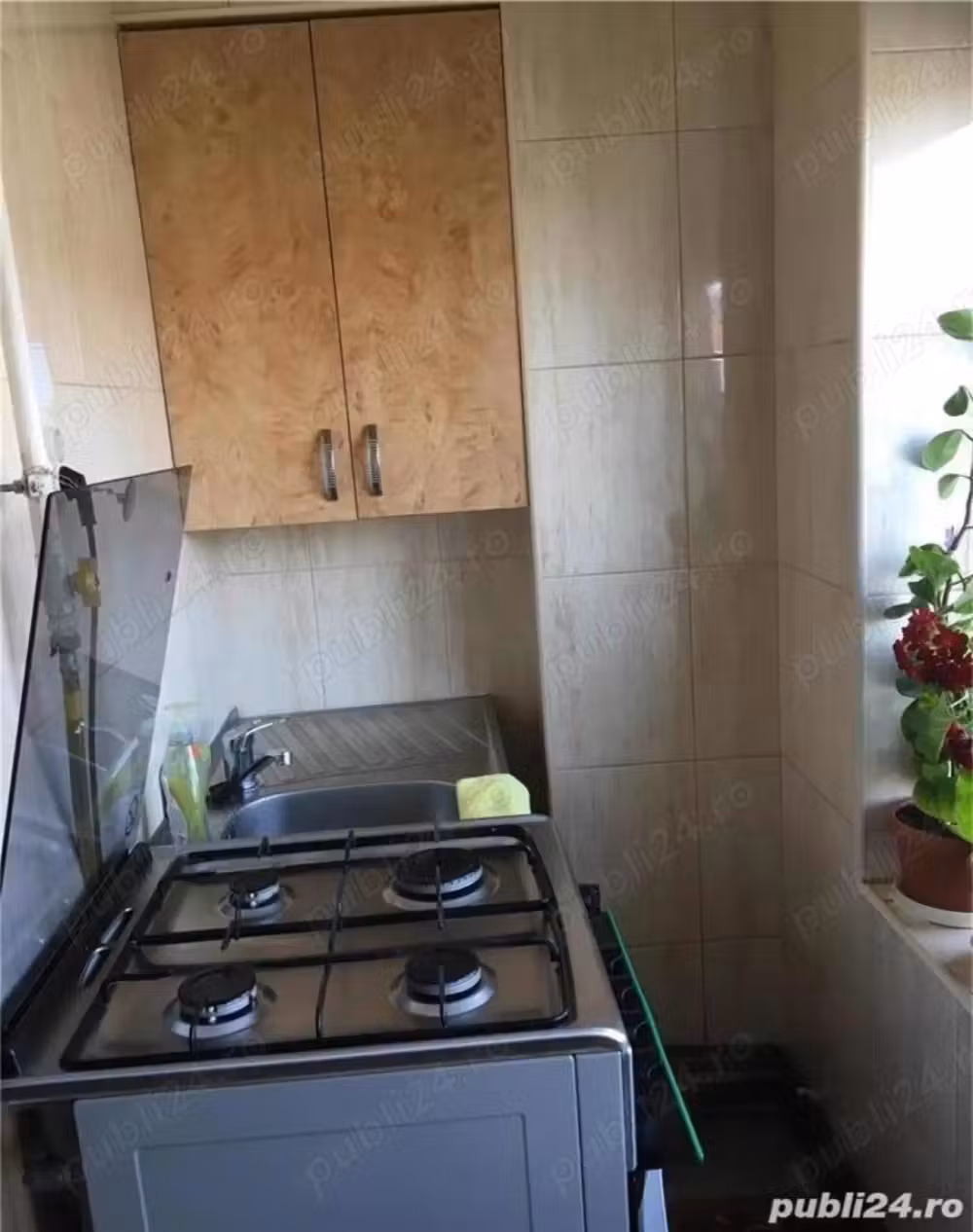 De vânzare apartament cu 2 camere în zona Dorobanți etaj 4 acoperis tigla