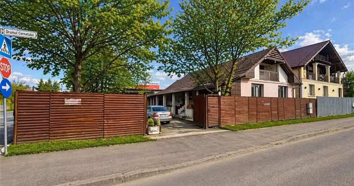 Casă individuală de vânzare cu 5 camere în zona Uzina 2, Brașov