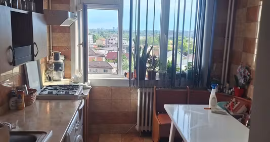 Apartament Titan