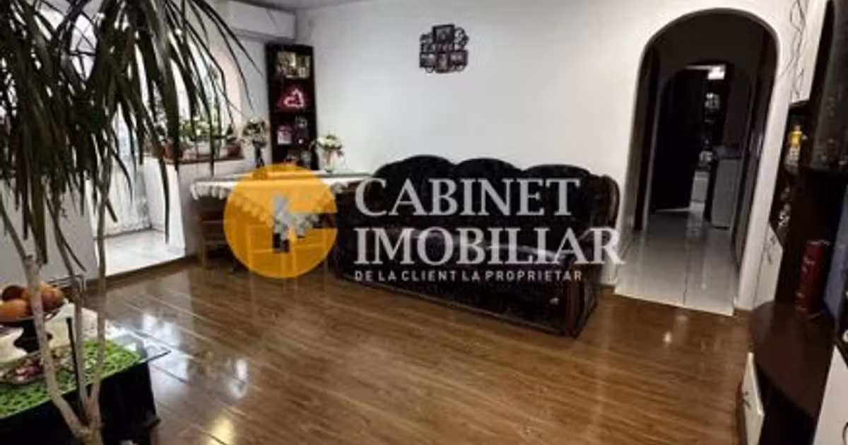 Apartament de vânzare cu 3 camere, mobilat în zona Alexandru cel Bun, Iași