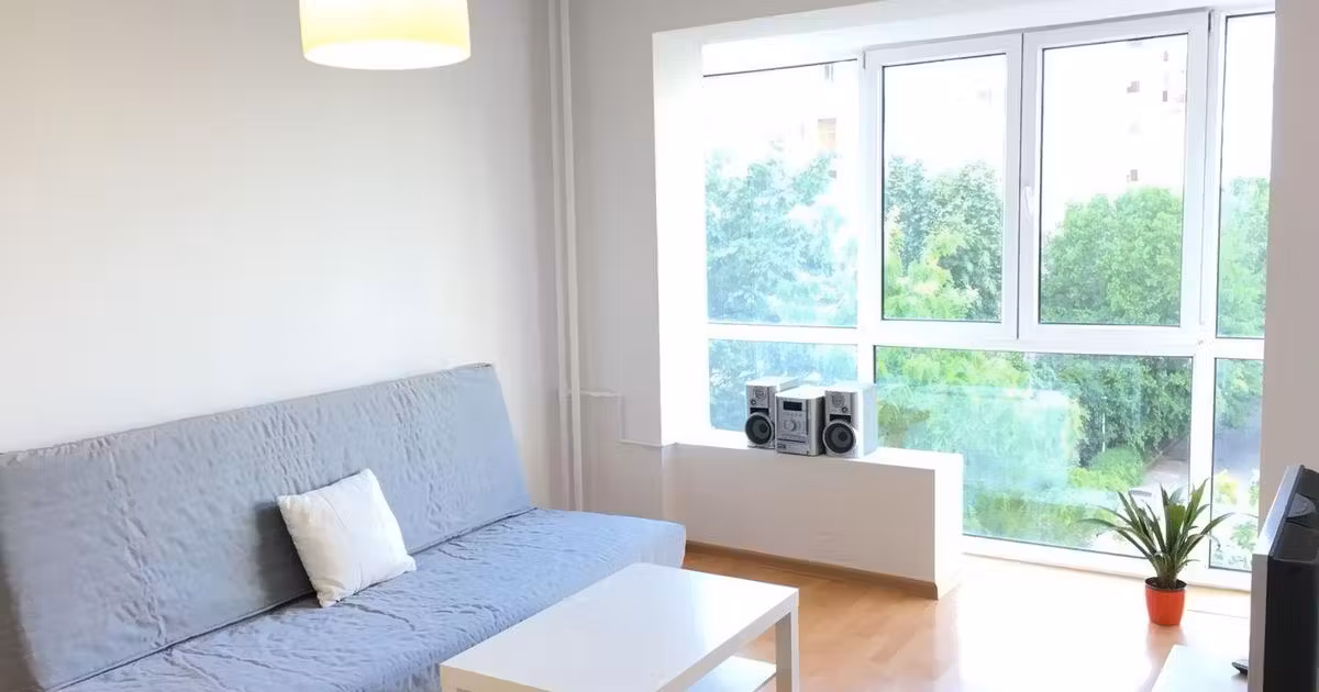 Apartament de vânzare cu 3 camere în zona Tineretului, Sector 4