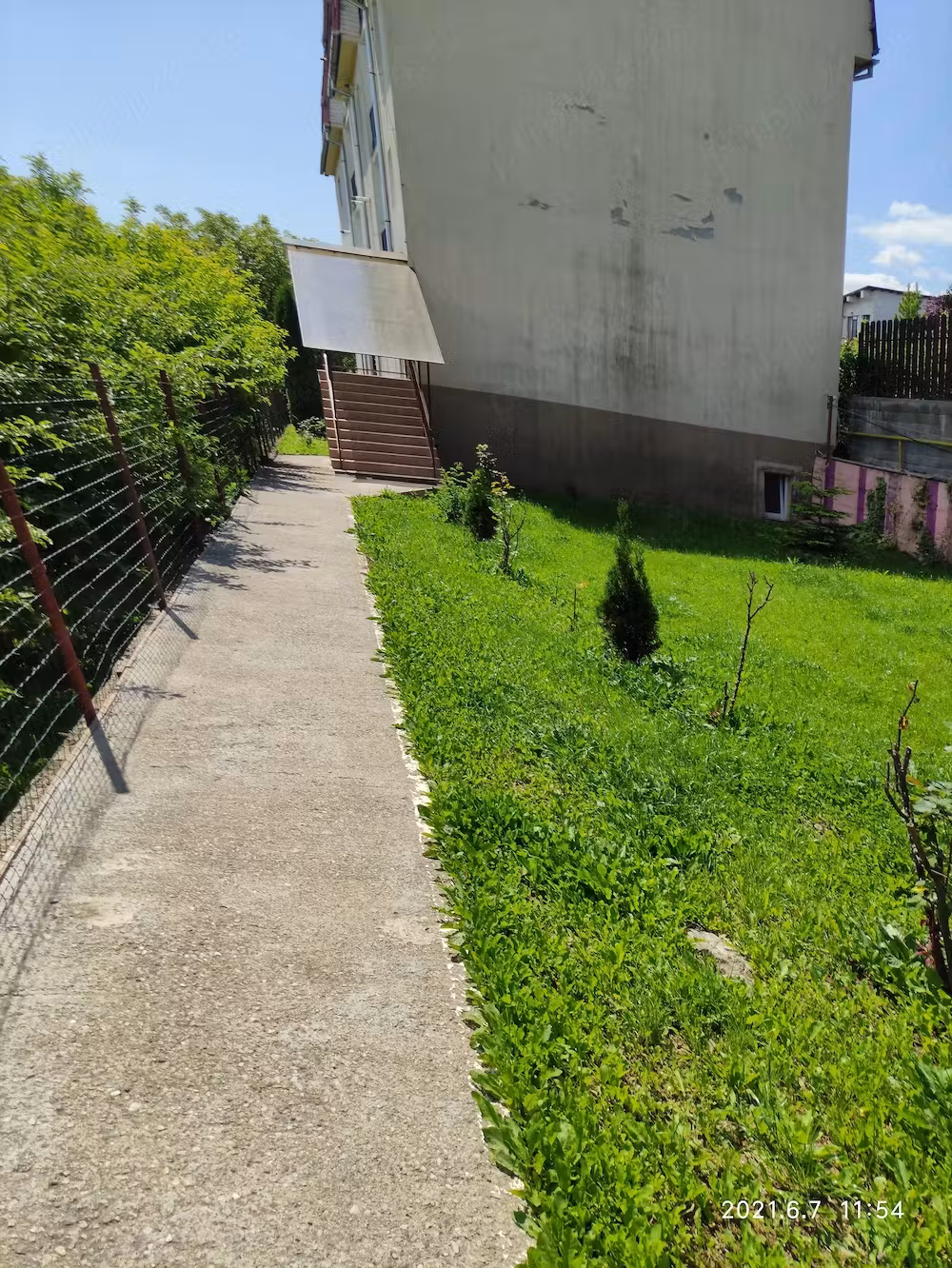 Inchiriez apartament cu o camera in cartierul Manastur str.Balea
